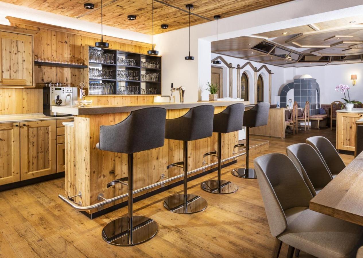 Hotel Garni Tirol Ladis Εξωτερικό φωτογραφία