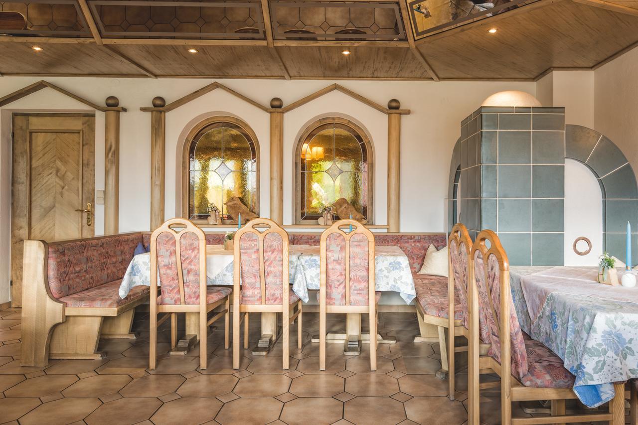Hotel Garni Tirol Ladis Εξωτερικό φωτογραφία